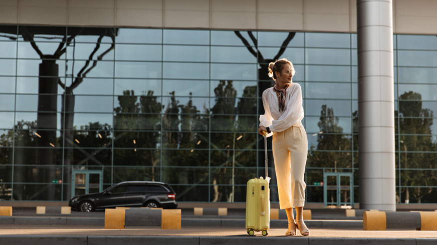 Complete Guide to Booking a Maxi Cab in Singapore for Airport Transfers & Group Travel